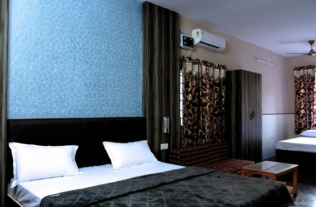 Vinodhara Guest House Mahabalipuram Rom bilde
