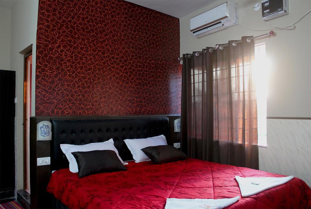 Vinodhara Guest House Mahabalipuram Rom bilde