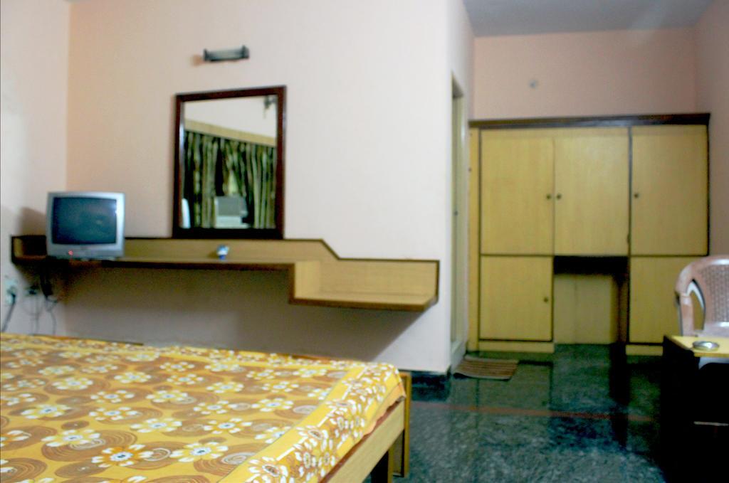 Vinodhara Guest House Mahabalipuram Eksteriør bilde